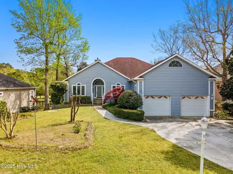 Exterior - 178 Edgewater Cir, Sunset Beach, NC 28468 photo 17 of 19