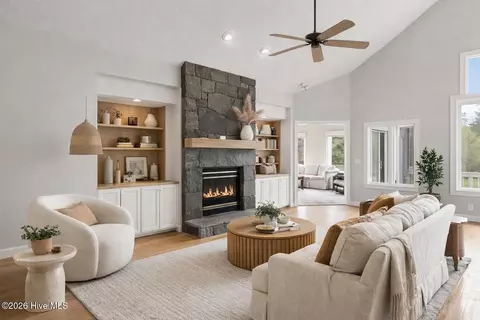 Living - 178 Edgewater Cir, Sunset Beach, NC 28468 photo 5 of 5