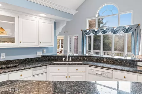 Kitchen - 178 Edgewater Cir, Sunset Beach, NC 28468 photo 2 of 3