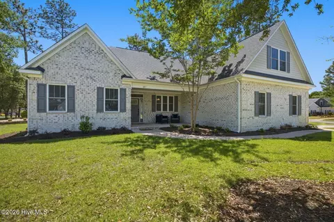 23 Stonegate Cir, Hampstead, NC 28443