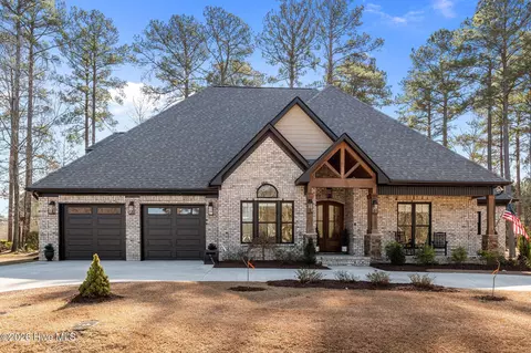 103 Merrimack Pl, Chocowinity, NC 27817