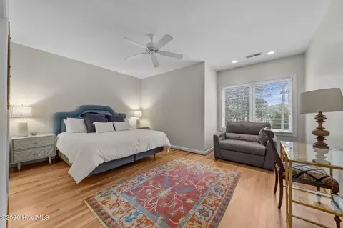 Bedroom - 21 Cherry Hill Pl, Pinehurst, NC 28374 photo 6 of 10