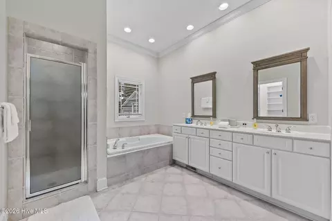 Bath - 21 Cherry Hill Pl, Pinehurst, NC 28374 photo 1 of 8