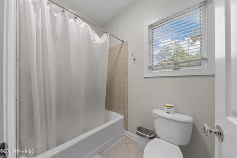 Bath - 21 Cherry Hill Pl, Pinehurst, NC 28374 photo 6 of 8
