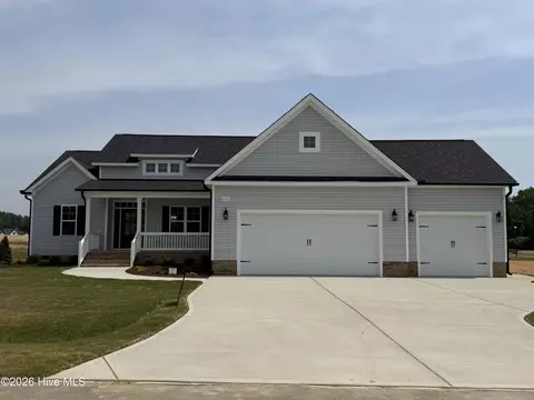 117 Bryant Farm Dr, Selma, NC 27576