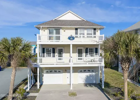 2381 Island Dr, North Topsail Beach, NC 28460