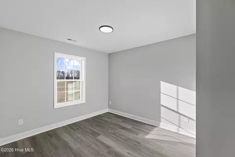 Bedroom - 3052 Condor Ct, Deep Run, NC 28525 photo 1 of 2