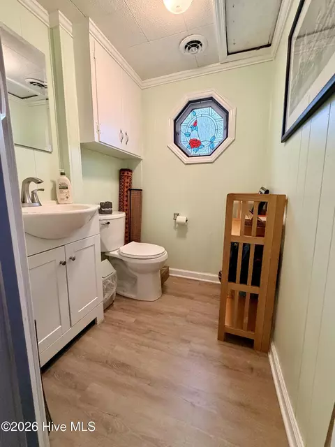 Bath - 532 E 2nd St, Washington, NC 27889 photo 1 of 4