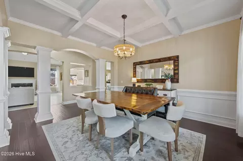 Dining - 304 Bear Run, Maple Hill, NC 28454 photo 1 of 3