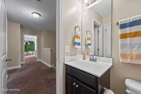 Entry Way - 304 Bear Run, Maple Hill, NC 28454 photo 6 of 7