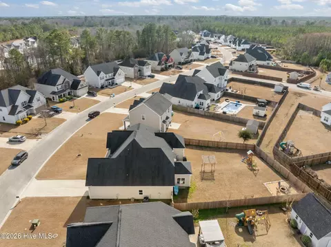 View/Area - 304 Bear Run, Maple Hill, NC 28454 photo 6 of 10