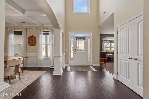 Entry Way - 304 Bear Run, Maple Hill, NC 28454 photo 1 of 7