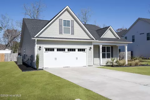 518 Toms Creek Rd, Rocky Point, NC 28457