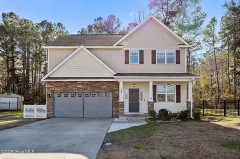 607 Blue Diamond Ct, Jacksonville, NC 28540