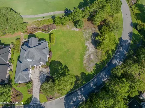 983 Strathaven Ln, Sunset Beach, NC 28468