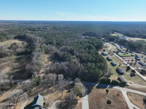 2441 Swift Creek School Rd, Whitakers, NC 27891
