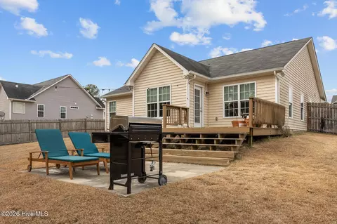 Exterior - 148 Basket Oak Dr, Bunnlevel, NC 28323 photo 3 of 7