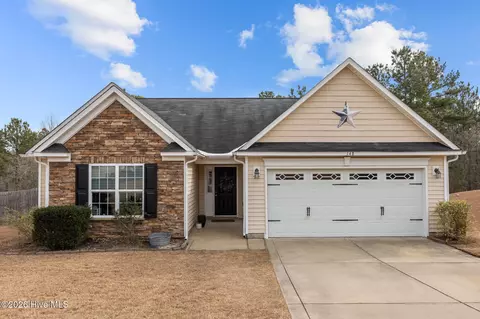 148 Basket Oak Dr, Bunnlevel, NC 28323