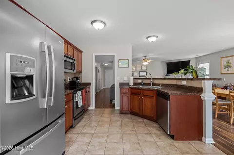 Kitchen - 148 Basket Oak Dr, Bunnlevel, NC 28323 photo 4 of 5