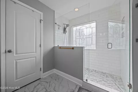 Bath - 148 Basket Oak Dr, Bunnlevel, NC 28323 photo 2 of 4