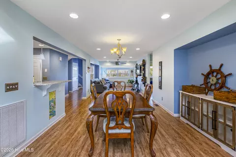Dining - 412 Lakeview Dr, Hampstead, NC 28443 photo 2 of 2