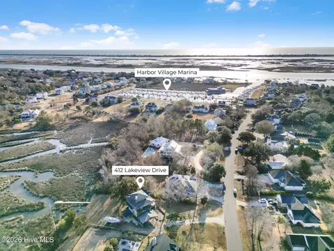 View/Area - 412 Lakeview Dr, Hampstead, NC 28443 photo 1 of 12
