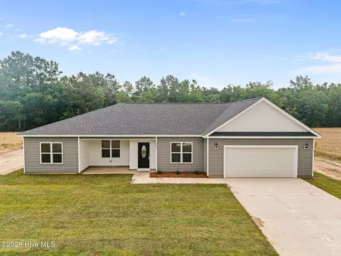 2636 Fountaintown Rd, Chinquapin, NC 28521