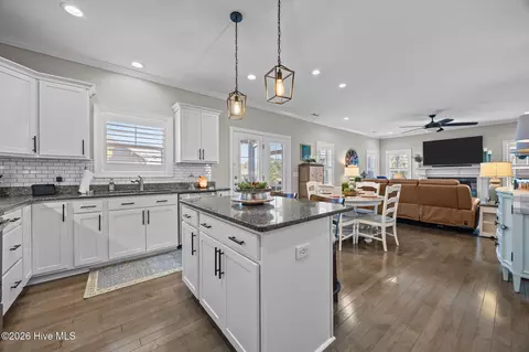 Kitchen - 26 Calhoun Ln, Pinehurst, NC 28374 photo 3 of 3