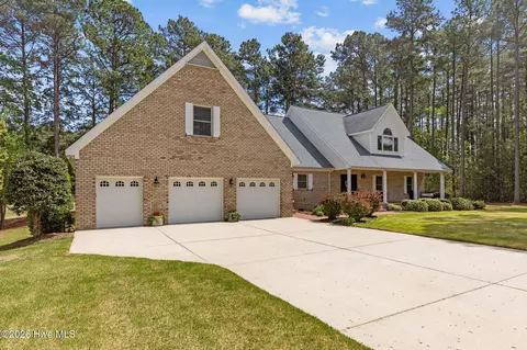 30181 E Lake Rd, Wagram, NC 28396 photo 5