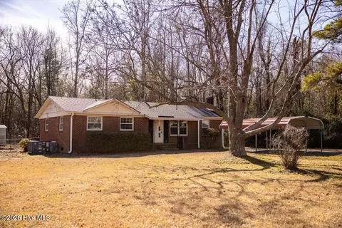4092 Pea Ridge Rd, Roper, NC 27970