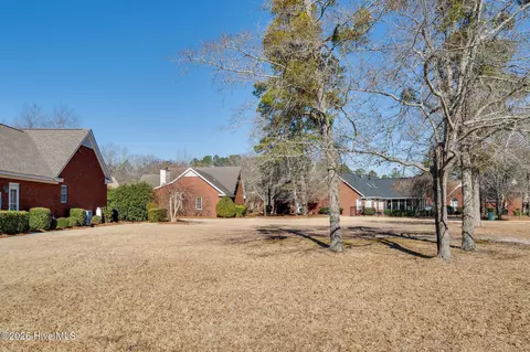163 Candlestick Dr, Wallace, NC 28466 photo 4