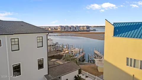 249 Moonlight Dr, Atlantic Beach, NC 28512 photo 20
