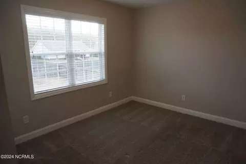 Bedroom - 407 Sundown Ct, Hubert, NC 28539 photo 2 of 4