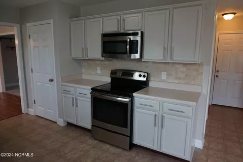 Other - 407 Sundown Ct, Hubert, NC 28539 photo 3 of 16