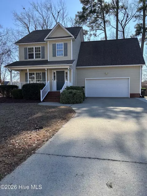 498 Primrose Ln, Winterville, NC 28590