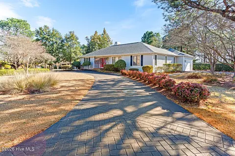 1360 Burning Tree Rd, Pinehurst, NC 28374