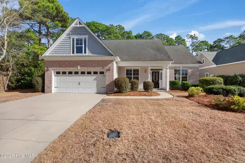 7613 Saint Clair Dr, Wilmington, NC 28412