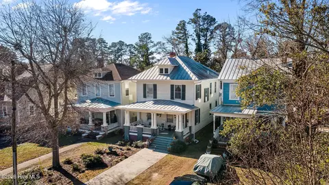 1223 National Ave, New Bern, NC 28560