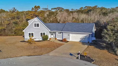 312 Pine Knoll Cir, Pine Knoll Shores, NC 28512