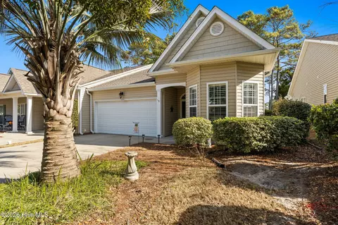 5128 Elton Dr SE, Southport, NC 28461
