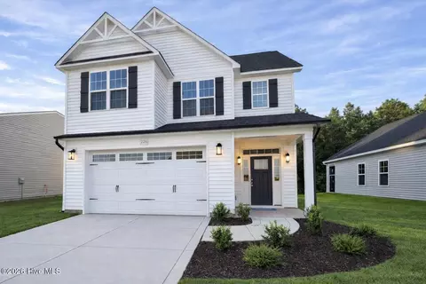 228 Ironbark Dr, Raeford, NC 28376