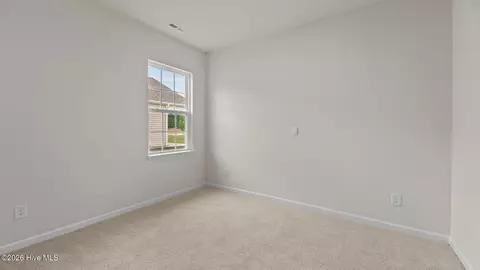 Bedroom - 1013 Minnette Cir, New Bern, NC 28562 photo 3 of 6