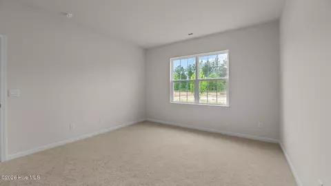 Bedroom - 1013 Minnette Cir, New Bern, NC 28562 photo 5 of 6