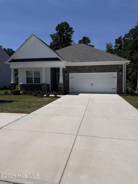 1006 Minnette Cir, New Bern, NC 28562
