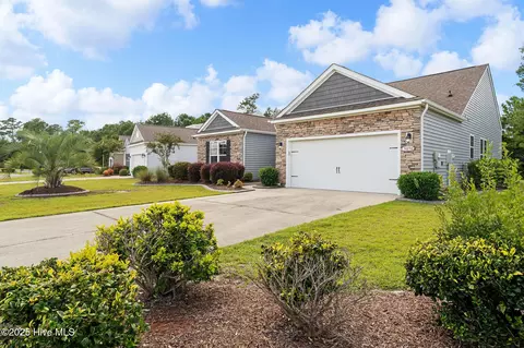 3070 Crescent Lake Dr, Calabash, NC 28467