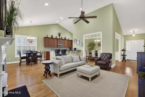 Living - 397 Highlands Dr, Hampstead, NC 28443 photo 1 of 4