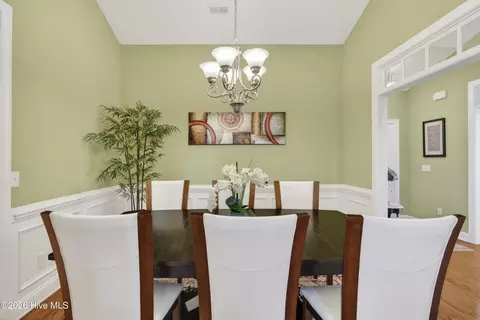 Dining - 397 Highlands Dr, Hampstead, NC 28443 photo 2 of 6