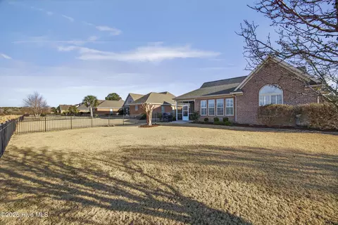 Exterior - 397 Highlands Dr, Hampstead, NC 28443 photo 7 of 10