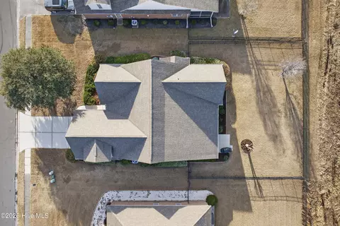 View/Area - 397 Highlands Dr, Hampstead, NC 28443 photo 1 of 6