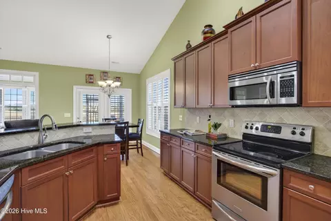 Kitchen - 397 Highlands Dr, Hampstead, NC 28443 photo 5 of 5